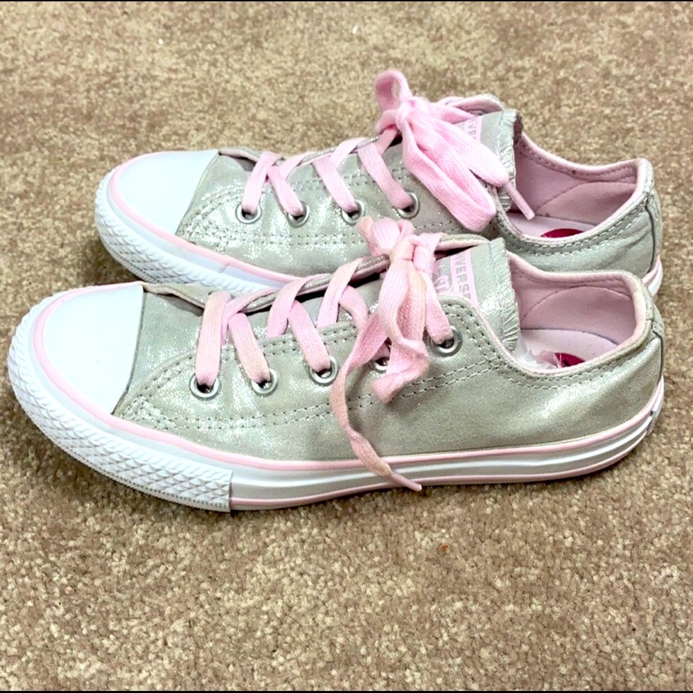 Converse silver girls 13 1/2